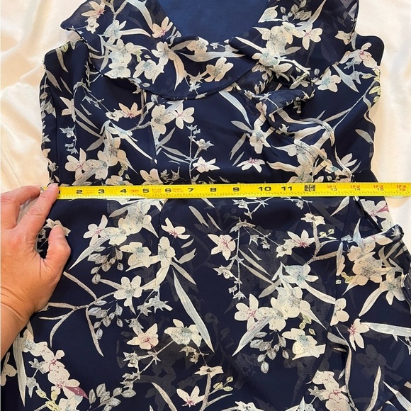 Lulu's Navy Floral Mini Chiffon Dress With a Ruffle V-Neck Size M - Picture 13 of 13